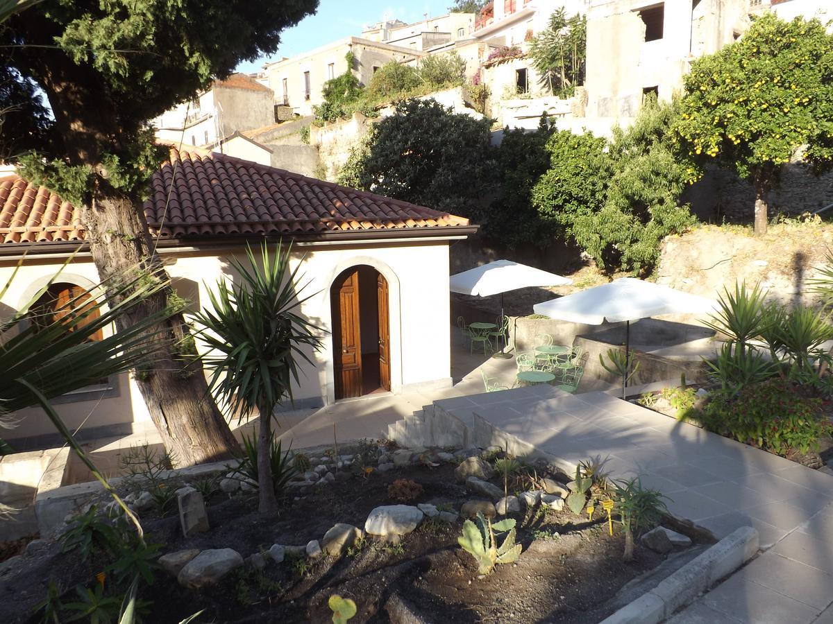 Albergo Diffuso Borgo Gallodoro Bagian luar foto