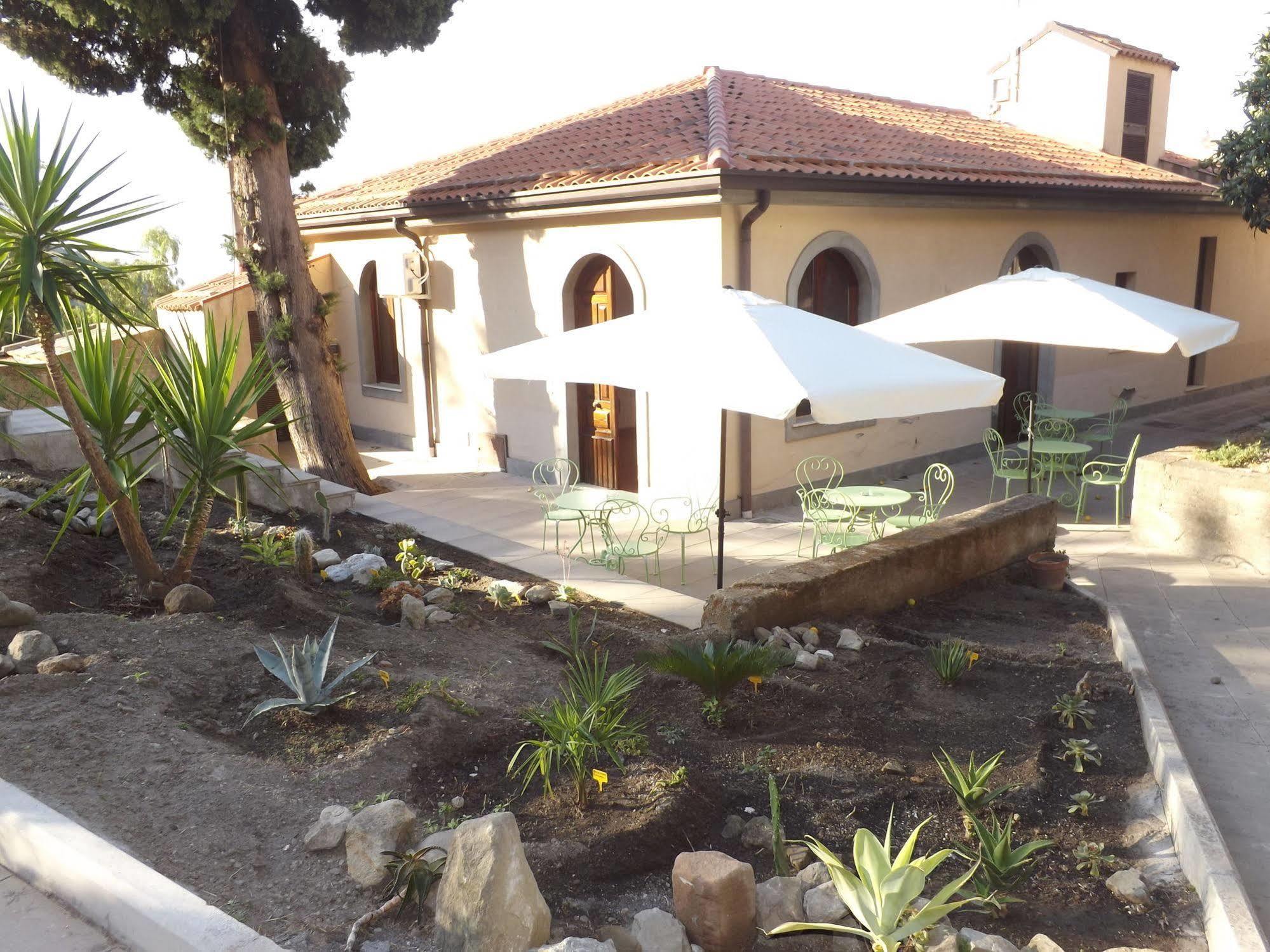 Albergo Diffuso Borgo Gallodoro Bagian luar foto